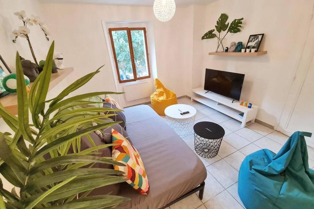 Gregbnb - T2 Design 42M2 - Toulon Est - Wifi Fibre - N5 エクステリア 写真